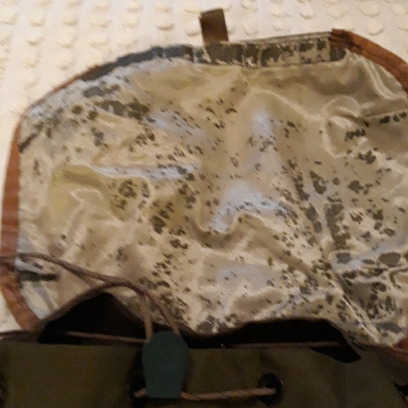 Army pack - Picture 7 of 8